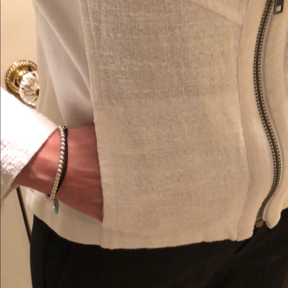 White Cabi Summer Jacket - image 3